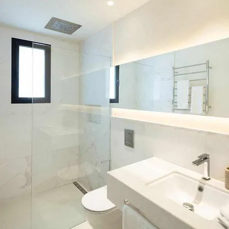 Holiday home Contemporanea Al Campo De Golf De Guadalmina
